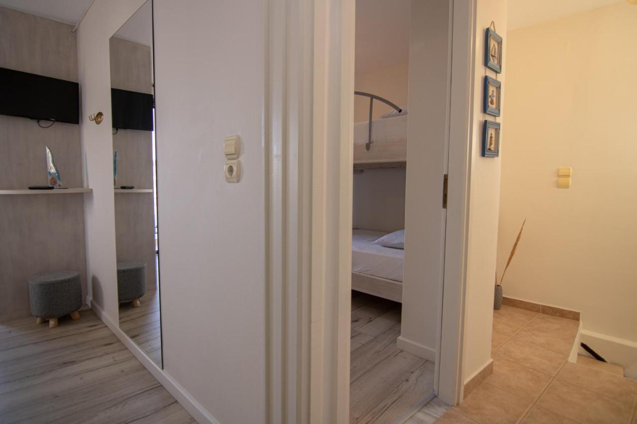 The Island House - Family Size Apt - Overlooking The Aegean - 3 Steps From The Beach Mochlos Luaran gambar