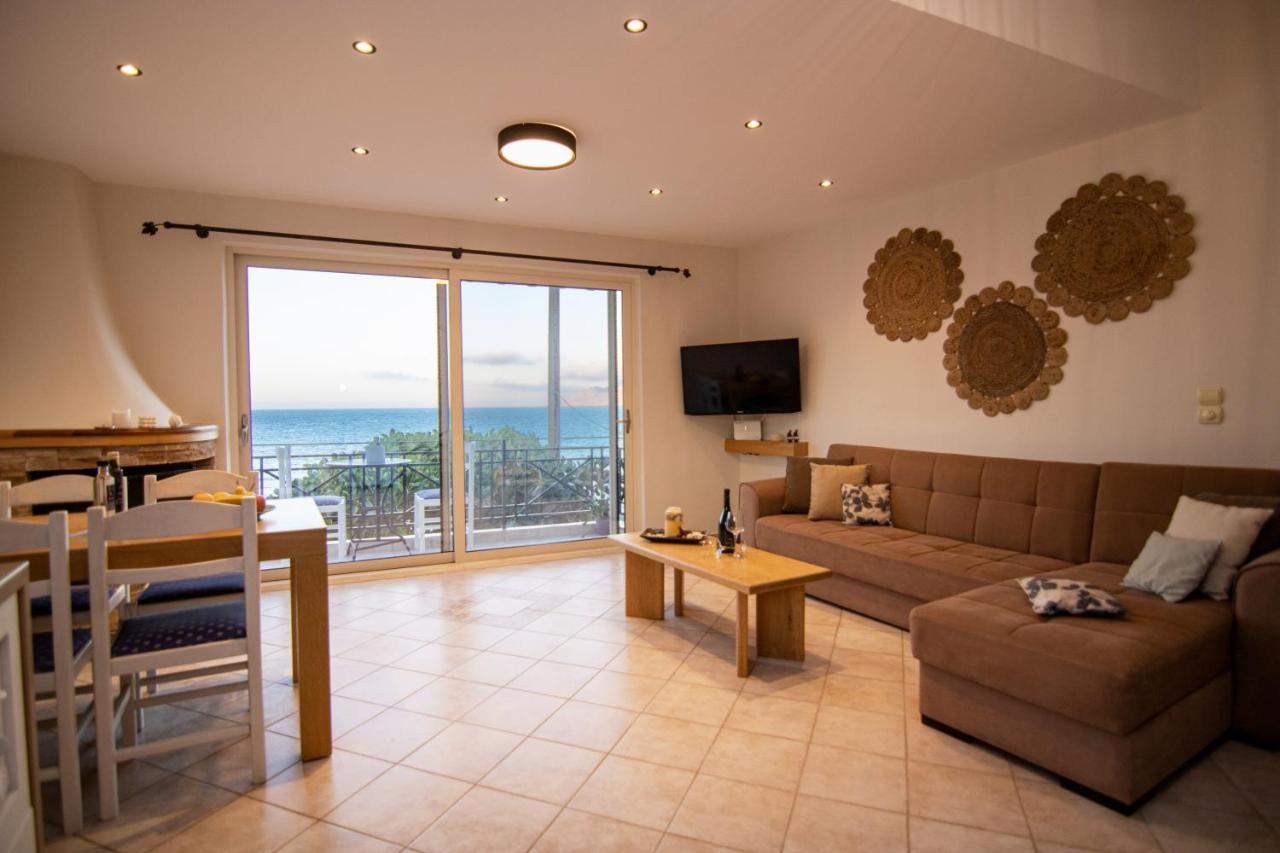 The Island House - Family Size Apt - Overlooking The Aegean - 3 Steps From The Beach Mochlos Luaran gambar